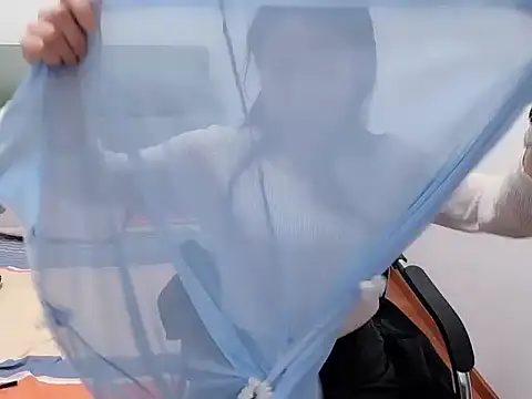 Snapshot of Anna-163 chatting on 03-23-26, 09:02 Anna-163 online show from 03-23-26, 09:02