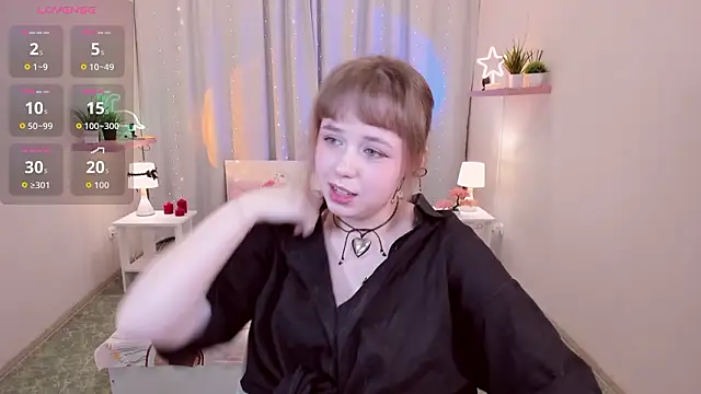 LeonaHicks online show from 03-28-26, 06:02