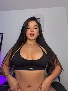 Snapshot of Kathlopez chatting on 03-26-26, 01:11 Kathlopez online show from 03-26-26, 01:11