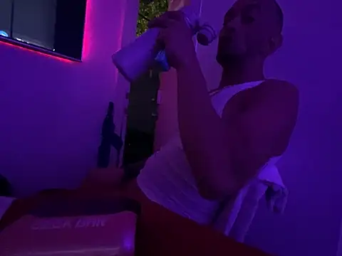 hpcouplee420 online show from 04-05-26, 05:59