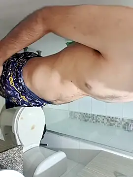 Snapshot of Juanse0827 chatting on 03-28-26, 01:49 Juanse0827 online show from 03-28-26, 01:49