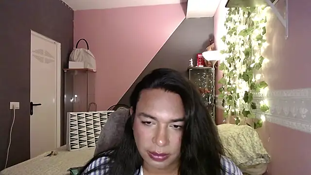 choquitolove1 online show from 04-02-26, 09:23