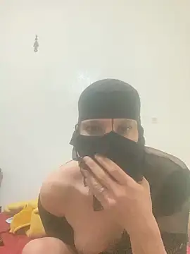 Snapshot of Ashwak-sexy chatting on 03-25-26, 03:56 Ashwak-sexy online show from 03-25-26, 03:56