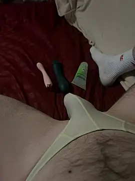 Snapshot of kostasrio chatting on 03-28-26, 08:30 kostasrio online show from 03-28-26, 08:30