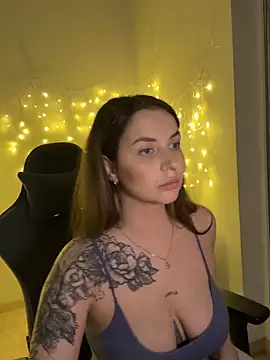 Grace Julia online show from 03-26-26, 07:08