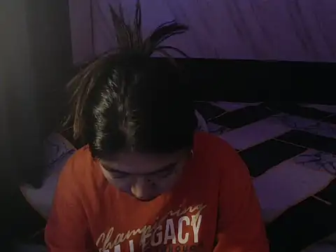 Snapshot of pinay_ainxxx chatting on 03-26-26, 04:12 pinay ainxxx online show from 03-26-26, 04:12