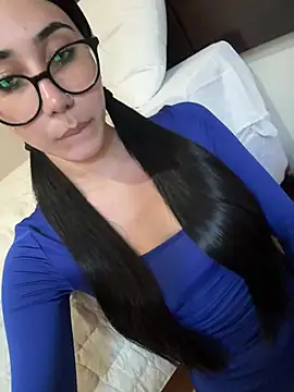 Snapshot of juliacosta chatting on 04-15-26, 07:58 juliacosta online show from 04-15-26, 07:58