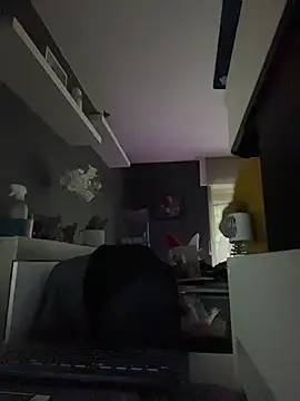 Snapshot of Neo60682 chatting on 03-29-26, 05:02 Neo60682 online show from 03-29-26, 05:02