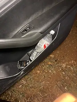 Snapshot of yingzi003 chatting on 04-15-26, 12:56 yingzi003 online show from 04-15-26, 12:56