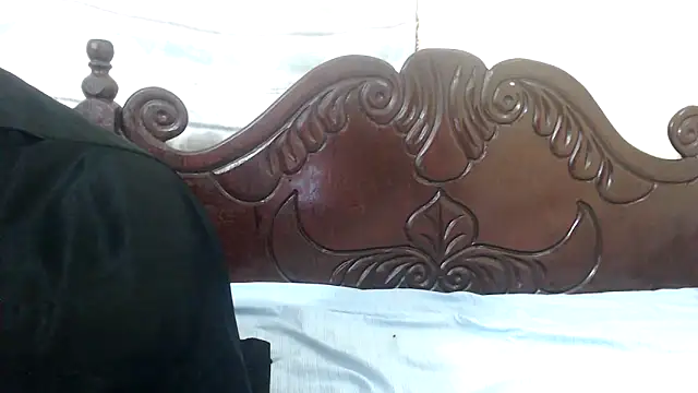 emmytease online show from 04-12-26, 10:09