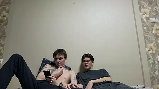 Lucas ice online show from 04-10-26, 02:00