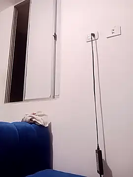 Snapshot of miguellccadena chatting on 04-06-26, 05:08 miguellccadena online show from 04-06-26, 05:08