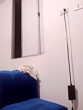 Snapshot of miguellccadena chatting on 04-07-26, 03:40 miguellccadena online show from 04-07-26, 03:40