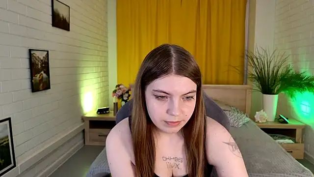 KisaPikmi online show from 04-01-26, 01:41