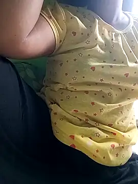 Snapshot of Dola_mone chatting on 04-16-26, 12:55 Dola mone online show from 04-16-26, 12:55