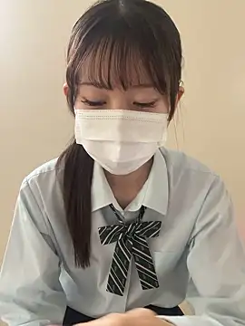 yuki2210 online show from 04-06-26, 07:31