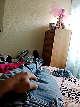 maicolvalejo4444 online show from 04-05-26, 02:36