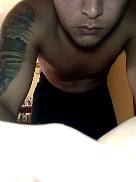 maicolvalejo4444 online show from 04-06-26, 06:09