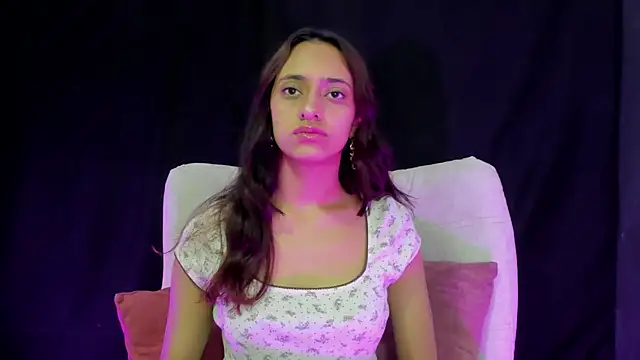 Snapshot of Charlotte_Benette chatting on 03-31-26, 12:49 Charlotte Benette online show from 03-31-26, 12:49