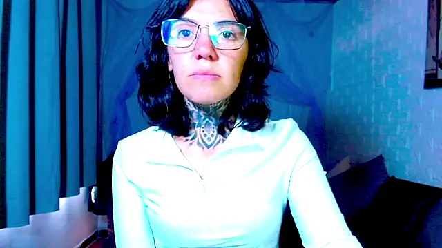 Snapshot of LannieGonzales chatting on 04-01-26, 06:38 LannieGonzales online show from 04-01-26, 06:38