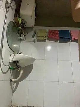 Elisa-a online show from 04-08-26, 02:28