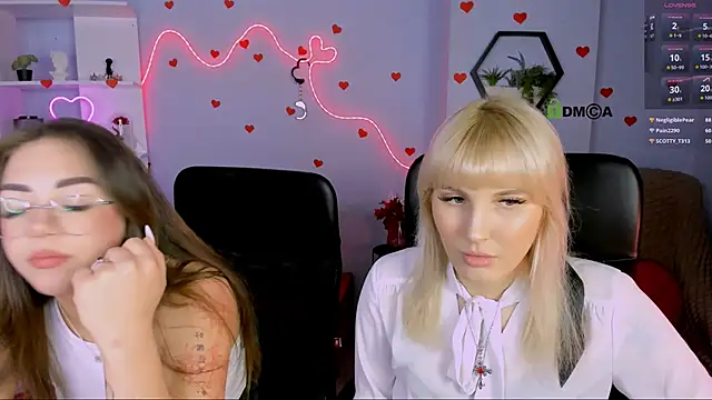 Snapshot of marta_smith1 chatting on 04-15-26, 07:43 marta smith1 online show from 04-15-26, 07:43