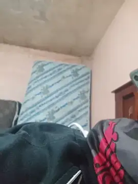 Snapshot of Alcon347 chatting on 04-05-26, 04:37 Alcon347 online show from 04-05-26, 04:37