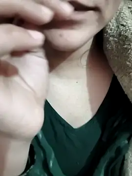 zoya khan 786786 online show from 04-02-26, 10:13