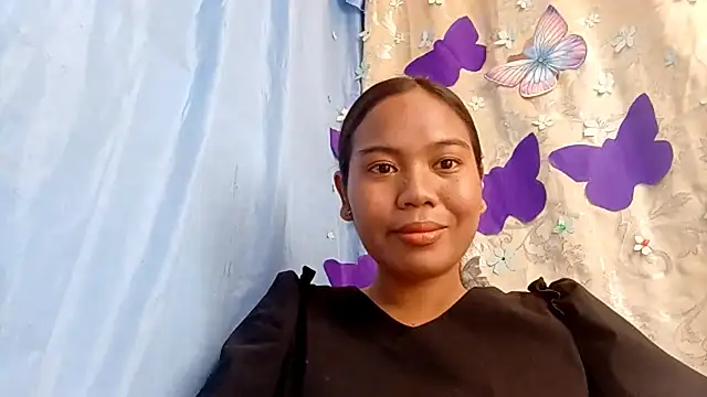 Snapshot of TowandaVolentine chatting on 04-05-26, 06:10 TowandaVolentine online show from 04-05-26, 06:10