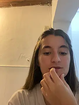 Snapshot of Malvitaxx chatting on 04-04-26, 05:49 Malvitaxx online show from 04-04-26, 05:49