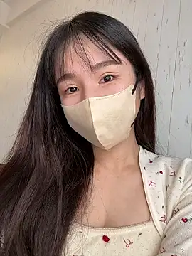 Snapshot of Hinako_0012 chatting on 04-13-26, 01:00 Hinako 0012 online show from 04-13-26, 01:00