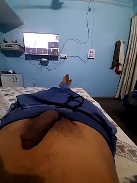 Snapshot of volcanojatt00 chatting on 04-11-26, 03:11 volcanojatt00 online show from 04-11-26, 03:11