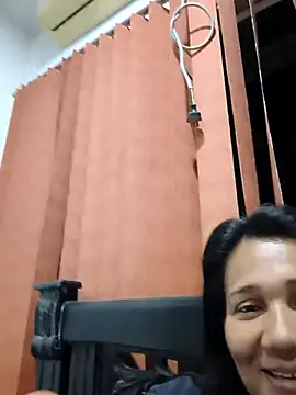 FuegolatinaX online show from 04-04-26, 05:38