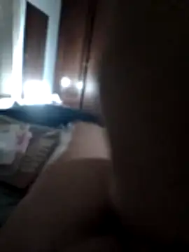 Snapshot of brilho27 chatting on 04-04-26, 06:27 brilho27 online show from 04-04-26, 06:27