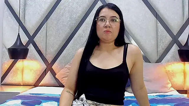 ChloeAshdord online show from 04-10-26, 05:06