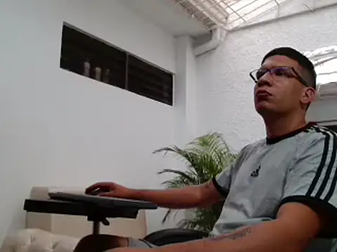 Angelito fiery online show from 04-07-26, 07:14