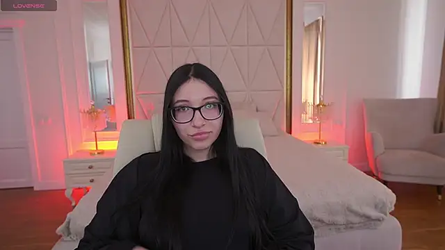 SsoftAura online show from 04-06-26, 08:15