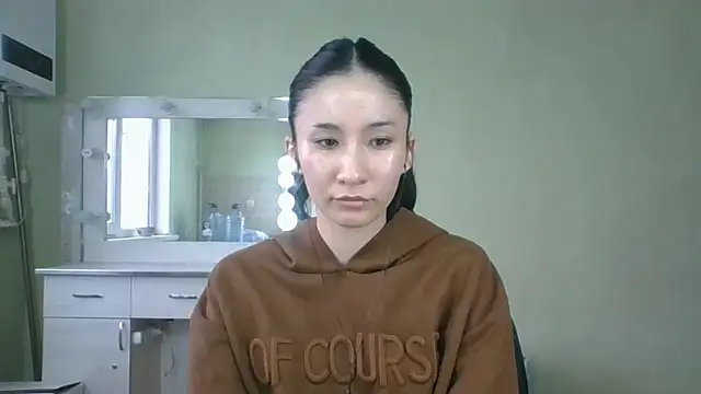 TorieFlakes online show from 04-15-26, 11:17