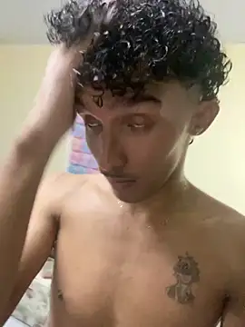 Snapshot of MavyFF chatting on 04-06-26, 10:22 MavyFF online show from 04-06-26, 10:22