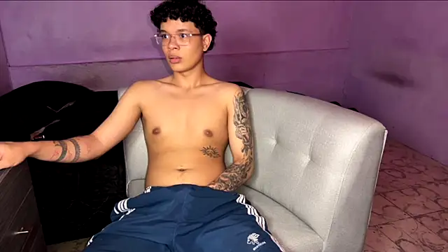 Samuel morax online show from 04-07-26, 08:42