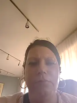 Snapshot of Cummyway69 chatting on 04-07-26, 01:11 Cummyway69 online show from 04-07-26, 01:11