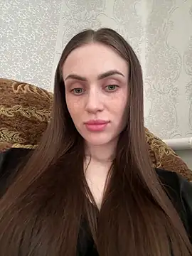 Snapshot of AlinaLove3213 chatting on 04-10-26, 02:00 AlinaLove3213 online show from 04-10-26, 02:00