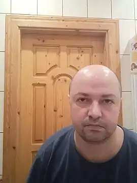 Snapshot of Luceriusbigass chatting on 02-03-25, 09:18 Luceriusbigass online show from 02-03-25, 09:18