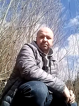 Snapshot of Luceriusbigass chatting on 03-19-25, 11:28 Luceriusbigass online show from 03-19-25, 11:28