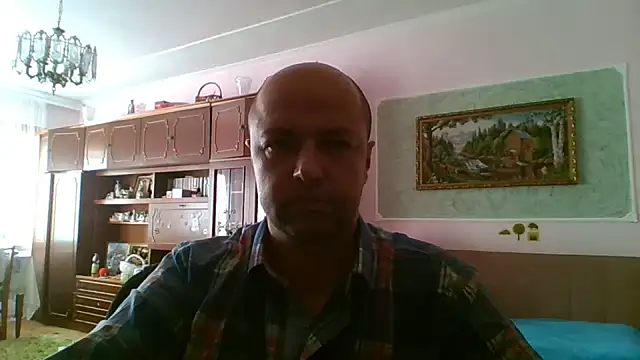 Snapshot of Luceriusbigass chatting on 09-19-25, 02:40 Luceriusbigass online show from 09-19-25, 02:40