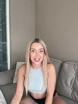 BlondeChiara online show from 04-12-26, 04:12