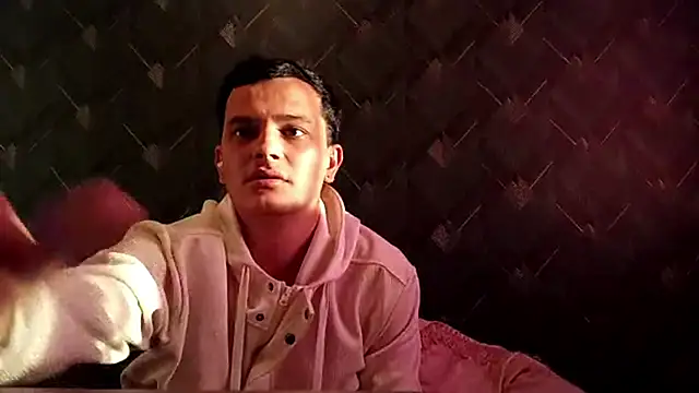 Snapshot of jeremyhotties chatting on 04-16-26, 03:24 jeremyhotties online show from 04-16-26, 03:24