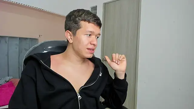 Snapshot of ken_col chatting on 04-12-26, 05:34 ken col online show from 04-12-26, 05:34