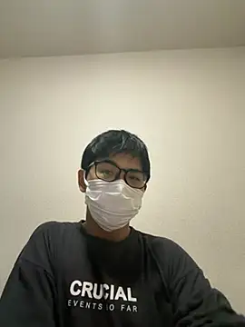 souitirou20 online show from 04-09-26, 04:45