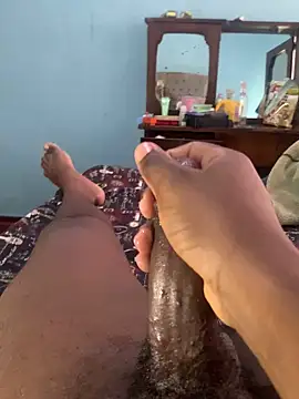 Snapshot of YourfavDick04 chatting on 04-15-26, 06:20 YourfavDick04 online show from 04-15-26, 06:20